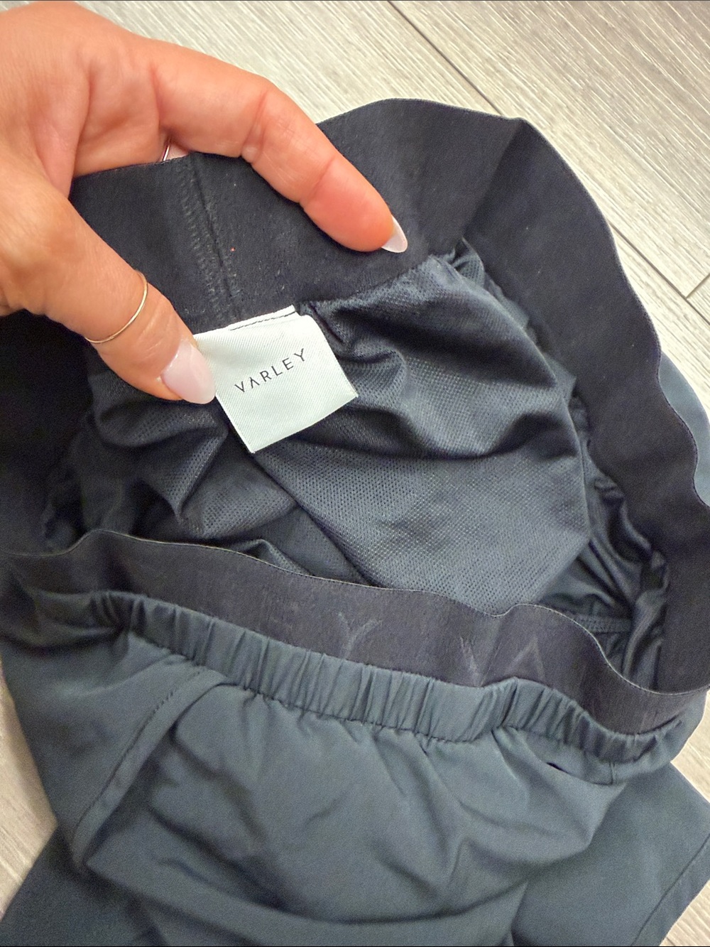 Varley Rae Running Shorts - Picture 3 of 4